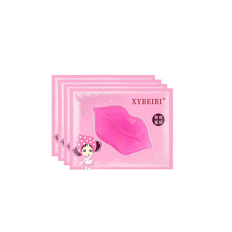 Lip mask is applied to remove dead skin fade lip wrinkles darken the lips moisturize and moisturize the lips