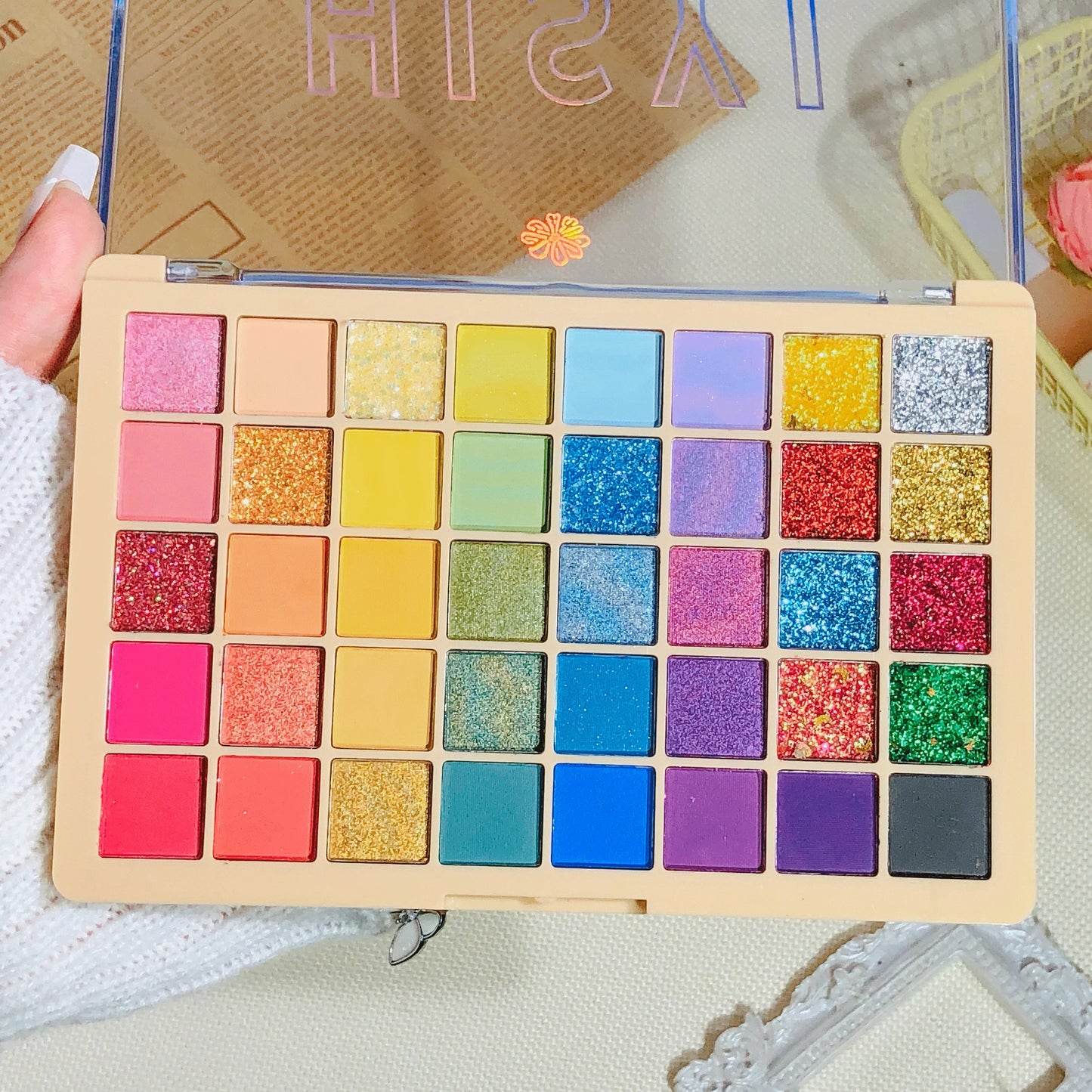 Halloween 40-Color Eyeshadow Palette – Rainbow, Glitter, Pearl & Matte Shades | Waterproof & Long-Wear
