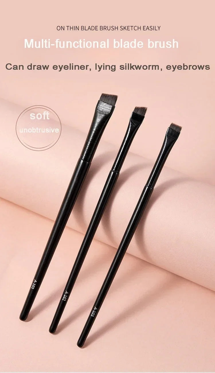 Eyebrow Eyeliner Brush Portable Small Angle Eyebrow Brush Makeup Tool Brushes Makeup Professional Eyeliner Eyebrow Contour Makeup Brush Super Soft Fiber Comfortable Grip Soft And Natural Makeup Appli