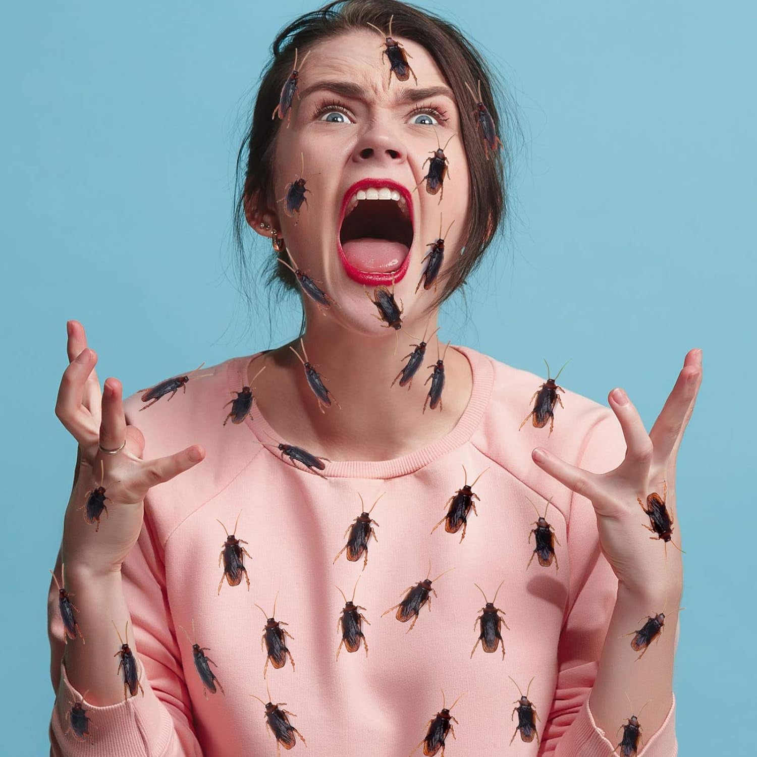 Pretty Realistic 50PCS Fake Roaches, Fake Cockroaches  Great Way to Play a Prank, Faux Cockroaches Lifelike Creepy Perfect for Halloween Project, Tricking People, Kid Playing